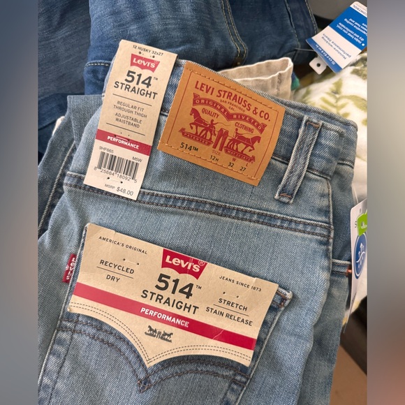 Levi's Blue Jeans with Moisture Control - Picture 1 of 5